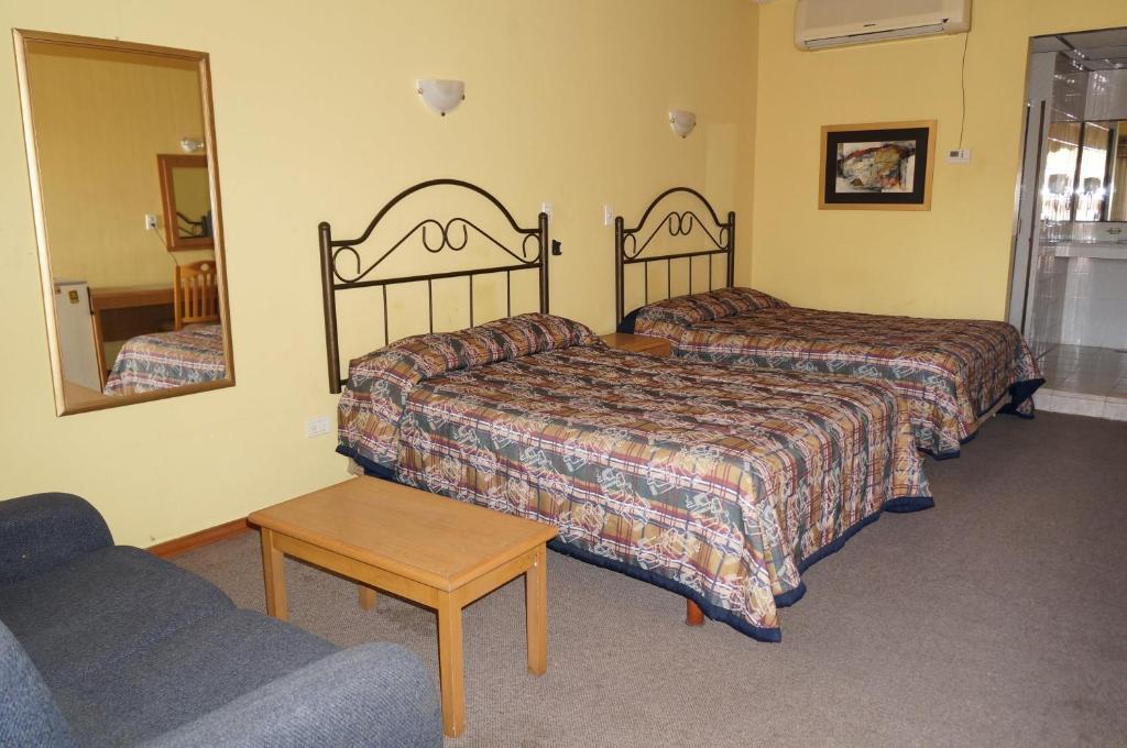 Maria Luisa Inn & Suites Juarez  エクステリア 写真